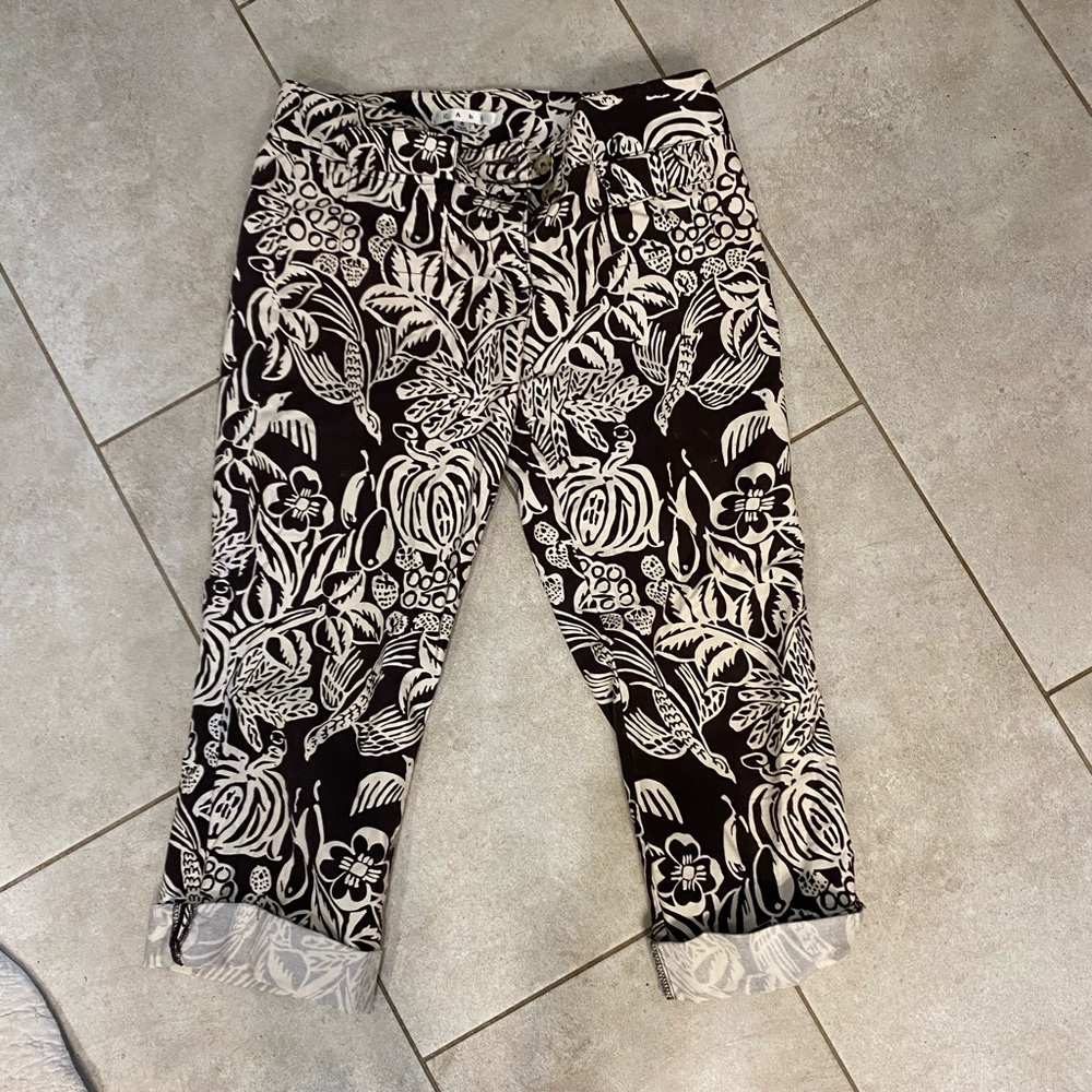 CAbi Style 351 Serengeti Sunset Crop Capri Pants